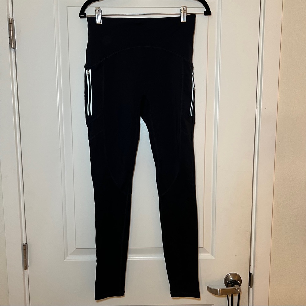 Fabletics High-Waisted Motion365® Legging Size M